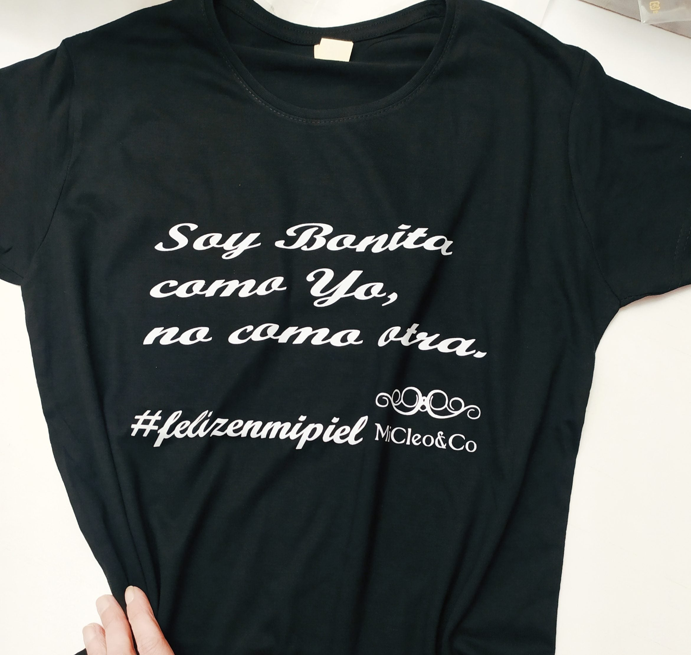 Camiseta Soy Bonita como Yo - MiCleo&Co
